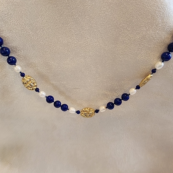 Blue Lapis Necklace with Fresh Water Pearls - Picture 3 of 4